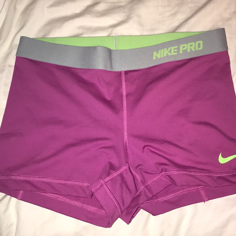 women’s nike pro spandex NWOT